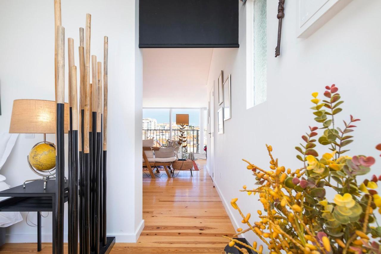 Lusitano Floor Apartment *
